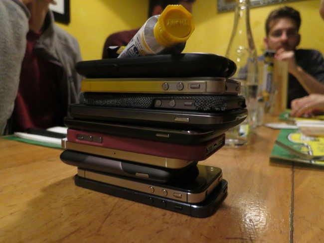 smartphones-stacked