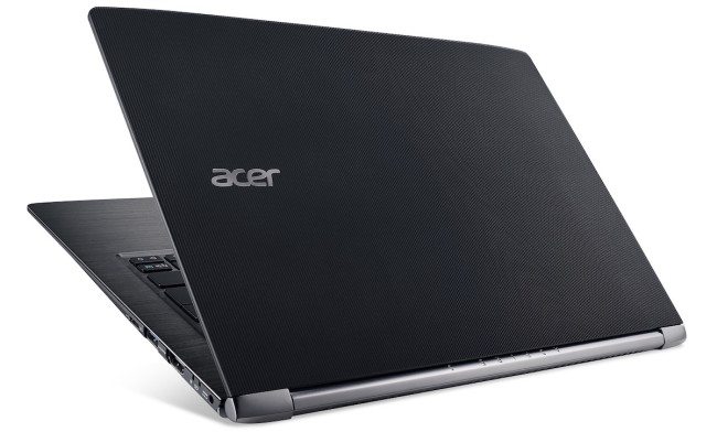 Acer Aspire S 13: Cenově dostupný ultrabook míří na český trh. Jaká je cena?