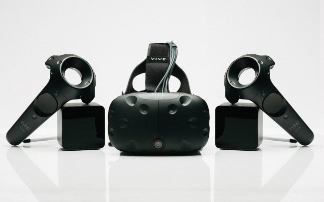 Virtuální realita HTC Vive v prodeji. Známe cenu