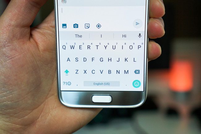 Aktualizace Google klávesnice přináší režim psaní jednou rukou a další novinky