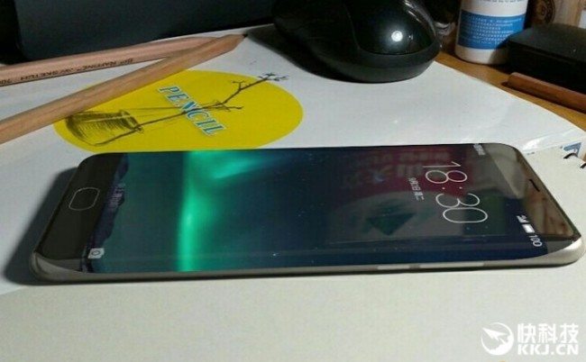 Meizu Pro 6 Edge na první fotografii: Číňané si od Samsungu koupili zahnutý displej