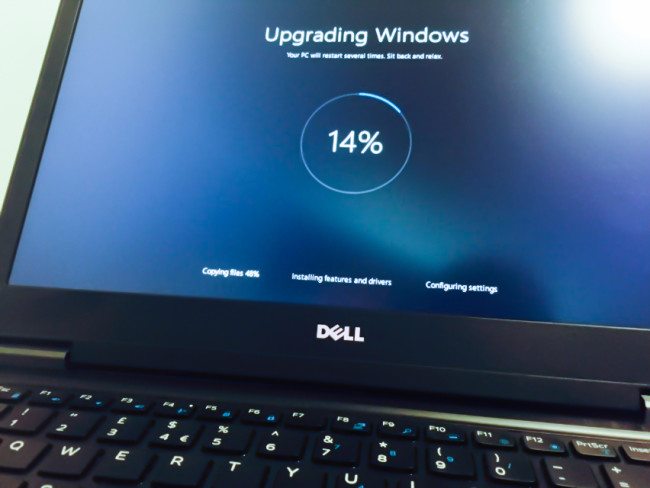 Za měsíc končí bezplatný upgrade na Windows 10: Jak aktualizovat zdarma i po 29. červenci?