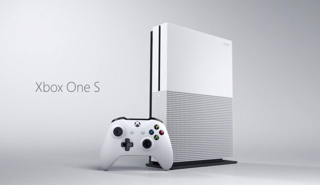 Microsoft představil nový Xbox One S: Je menší, lehčí a má nový barevný ovladač