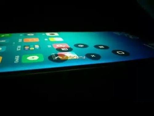 Xiaomi Mi Note 2 se zakřiveným displejem na prvních fotografiích