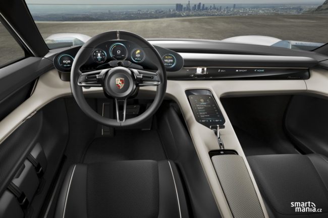 Na konci roku 2019 bude Porsche Mission E v prodeji.