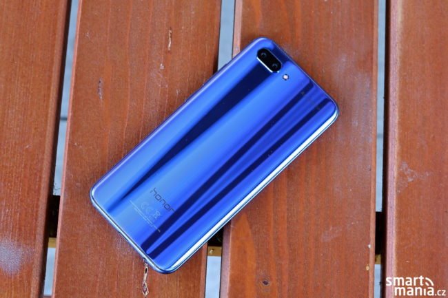 Honor 10 recenze