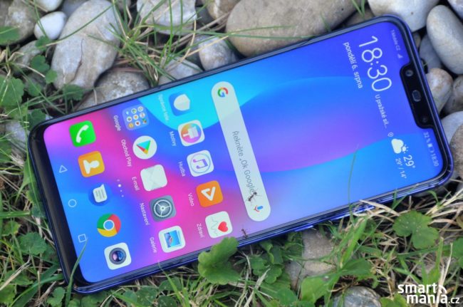 Huawei Nova 3 recenze