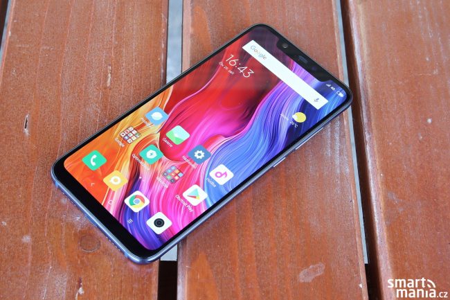 Xiaomi Mi 8 recenze