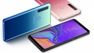 Samsung Galaxy A9 byl představen ve třech barevných variantách. Na českém trhu se objeví pouze dvě.