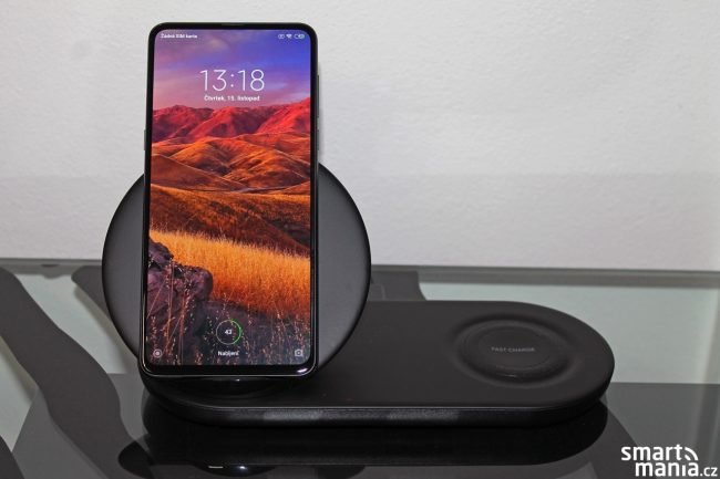 Xiaomi Mi Mix 3 je možné dobíjet bezdrátově