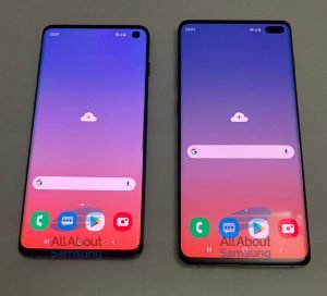 Galaxy S10 (vlevo) a S10+ v celé své kráse