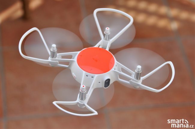 Xiaomi Mi Drone mini recenze