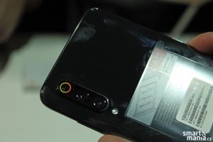 Xiaomi Mi 9 naživo