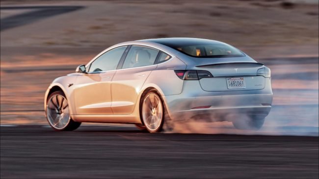 Tesla Model 3 Tesla Model 3