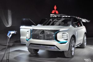 Mitsubishi Engelberg Tourer Zeneva 2019 1