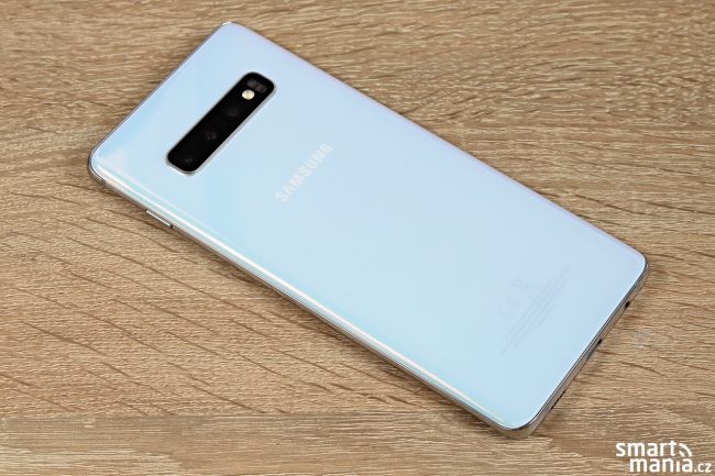Samsung Galaxy S10 recenze