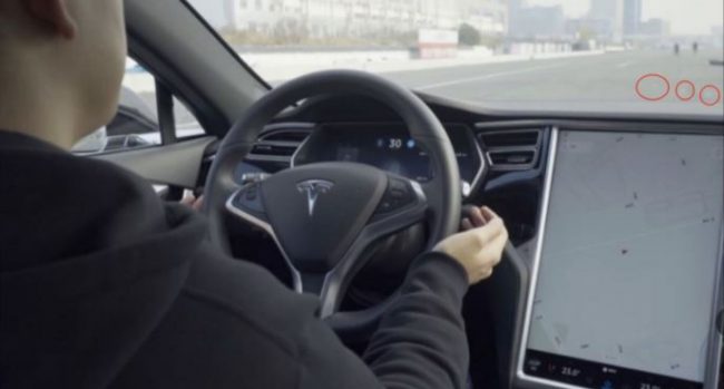 tesla autopilot pruhy 1 tesla autopilot pruhy 1