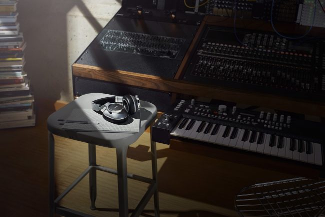 AKG N700NC 3