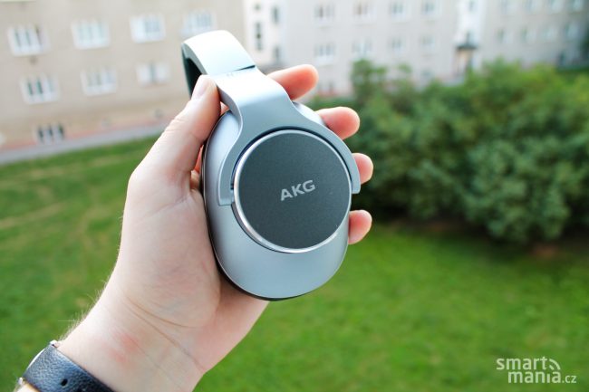 AKG N700NC sluchatka 1