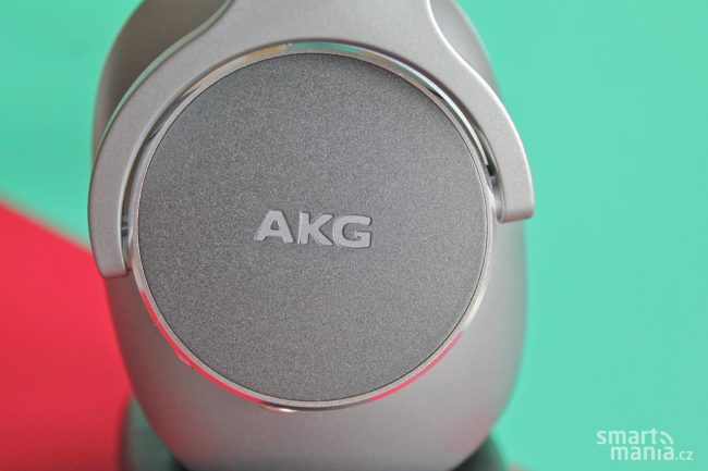 AKG N700NC sluchatka 9 logo