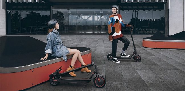 Xiaomi Mi Electric Scooter Pro 1