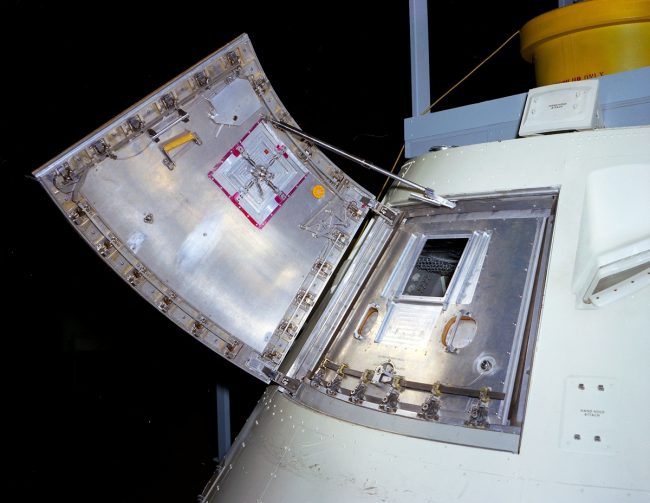 apollo 1 poklop apollo 1 poklop