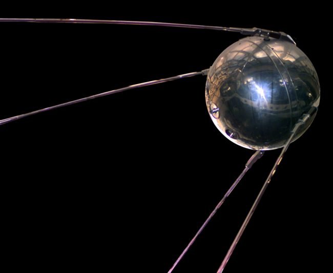 sputnik 1 replika