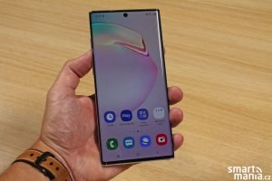 Samsung Galaxy Note 10 má skvělou ergonomii
