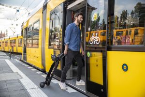 koloběžka audi e-tron scooter