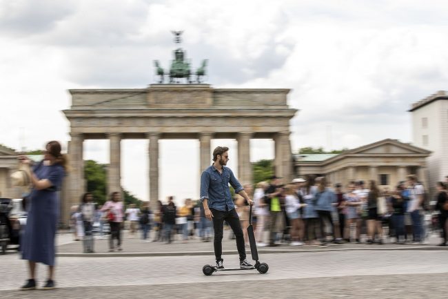 koloběžka audi e-tron scooter