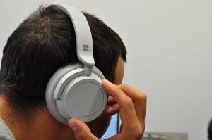 recenze surface headphones 3