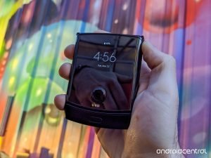 Motorola Razr 8