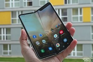 Samsung Galaxy Fold 01