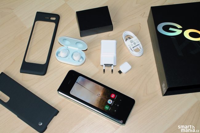 Samsung Galaxy Fold 02