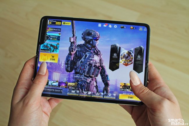 Samsung Galaxy Fold 12