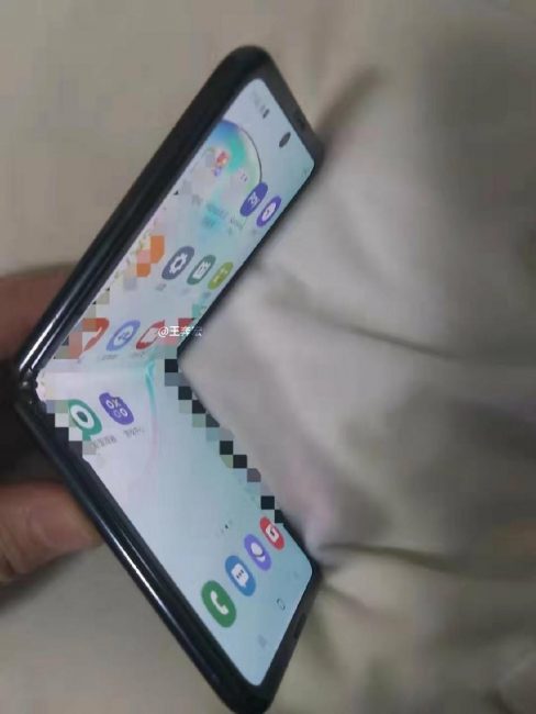 galaxy fold 2 1