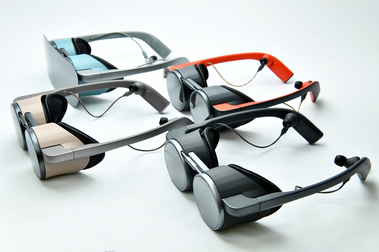 Panasonic 2020 VR brýle 1