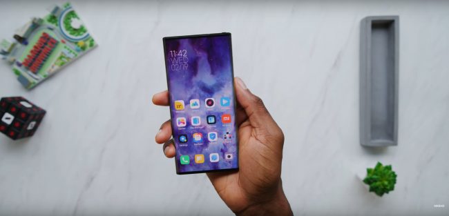 mkbhd Mi mix Alpha 6