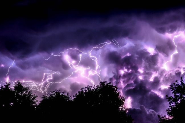 storm bourka blesk elektrina storm bourka blesk elektrina