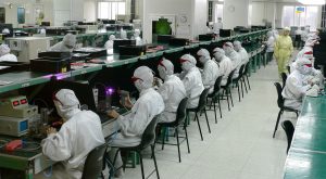 foxconn tovarna