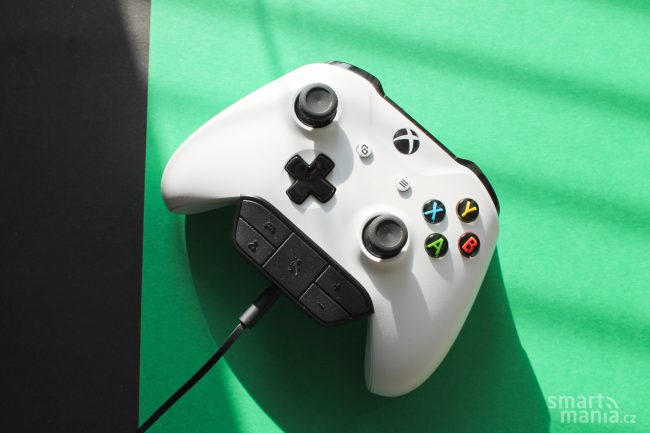 Xbox One Stereo Headset 8 Xbox One Stereo Headset 8