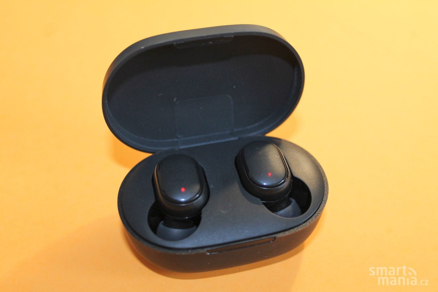 Recenze Xiaomi Mi True Wireless Earbuds Basic: takhle si představujeme ...