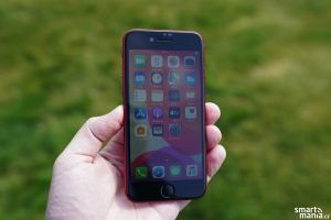 iPhone SE 2020 02