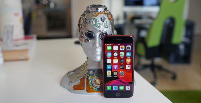 iPhone SE 2020 recenze iPhone SE 2020 recenze