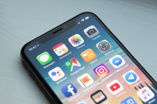 iphone Xs, Unsplash