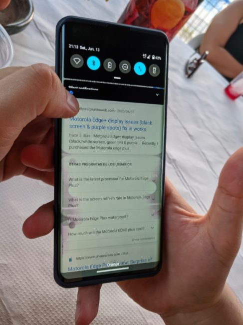 Motorola Edge vadny displej 01