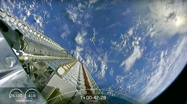 Starlink satelit