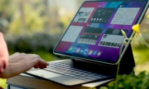 apple keyboard 2020 recenze