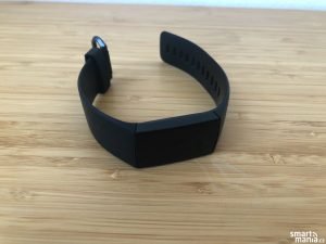 Fitbit Charge 4 04