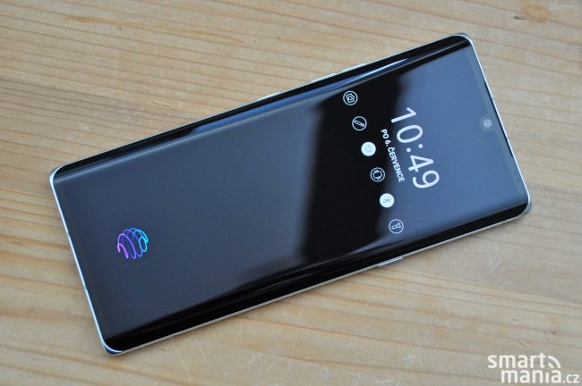 LG Velvet 06